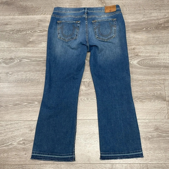 True Religion Becca Mid Rise Bootcut Crop Denim Jeans   Raw Hem 29 - Picture 16 of 16